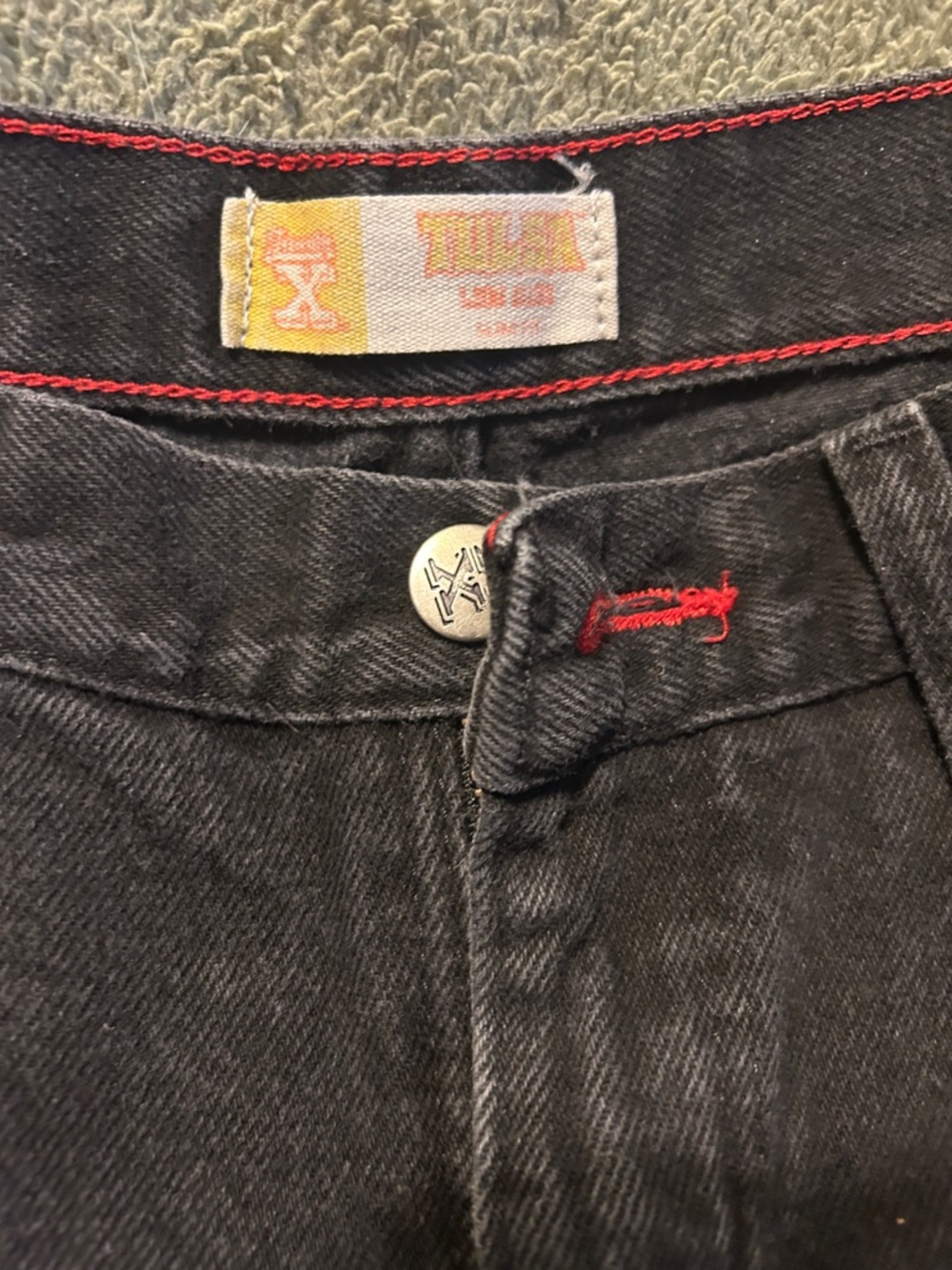 Wrangler vintage TwentyX Black Boot Cut Jeans with Red Accent Tulsa Lowcut